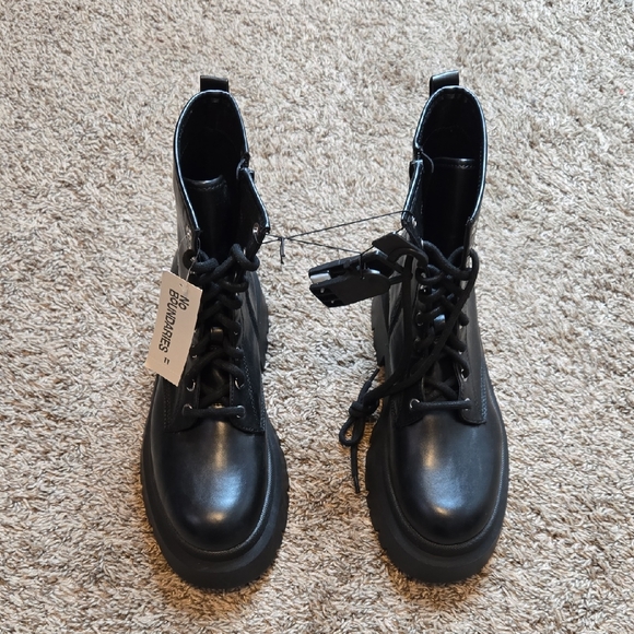 Memory Foam Size 11 Black Combat Boots Shoes - Picture 3 of 4